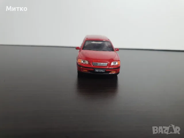 Volvi V 70 мащаб 1:43, снимка 3 - Колекции - 55672227