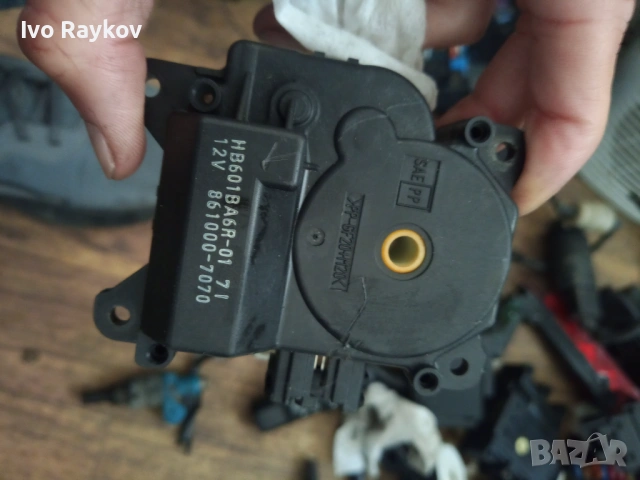 Моторче клапа парно 8610007070 за MAZDA 5 (CR19) 2.0 , 861000-7070, снимка 4 - Части - 54933529