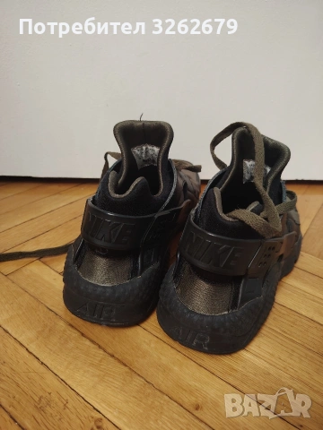Nike air huarache оригинални размер 44, снимка 5 - Спортни обувки - 55047177