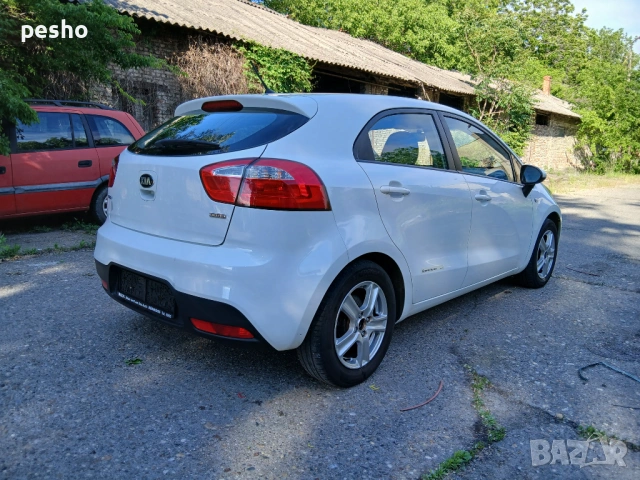 Киа Рио 1.1crdi 75кс, снимка 4 - Автомобили и джипове - 54666004