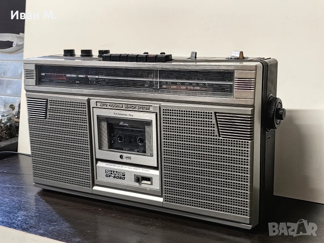 Радиокасетофон Sharp Gf-6060 , снимка 3 - Радиокасетофони, транзистори - 54592493