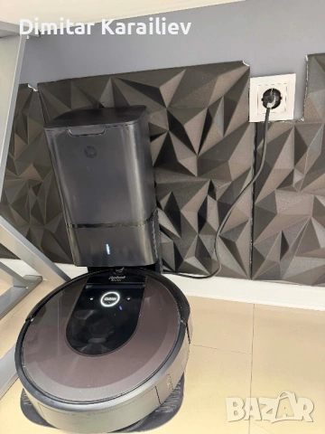 iRobot Roomba i8+, снимка 6 - Прахосмукачки - 54389553