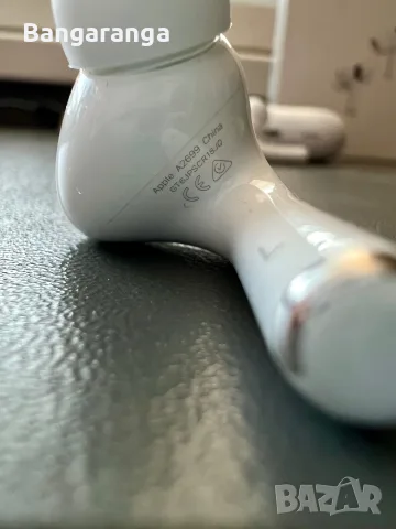 Продавам оригинални Apple AirPods Pro 2 (2nd Generation), снимка 4 - Bluetooth слушалки - 55466969