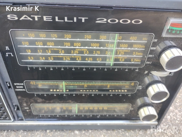 Grunding Satellit 2000 и 1000 city boy, снимка 2 - Радиокасетофони, транзистори - 54715919