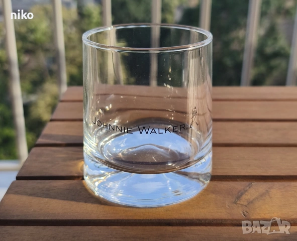 чаши за уиски Johnnie Walker, снимка 2 - Чаши - 55225485