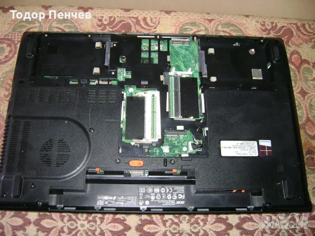 Acer spire V3 772G -  Core i7 4 gen. за части, снимка 6 - Части за лаптопи - 55326244