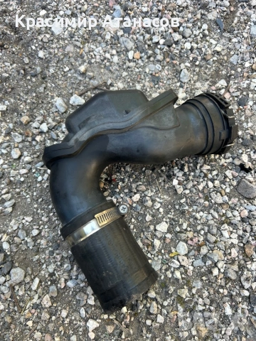 17275-0X020. Тръба турбо за Тойота Авенсис T27. Дизел 1.6 D-4D. 