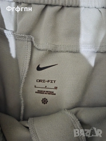 Оригинално долнище Nike S размер, снимка 2 - Спортни дрехи, екипи - 54853517