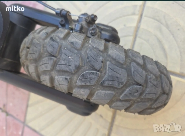 Електрическа тротинетка KUGOO G2 PRO, снимка 6 - Скейтборд, ховърборд, уейвборд - 54956009