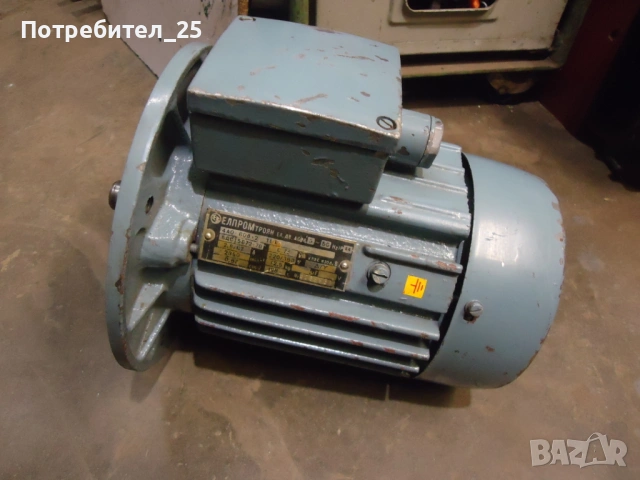 Трифазен ел.мотор 0,75KW - 2900 об/мин., снимка 6 - Електродвигатели - 54828117