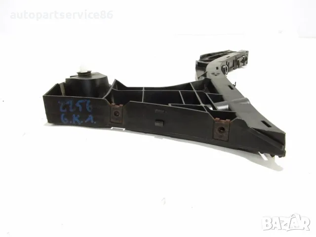 Заден ляв държач за броня за Volvo XC60 2.4 TDI (2011) 30764697 OEM, снимка 2 - Части - 55655615