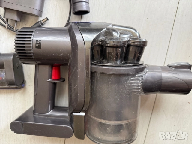 Прахосмукачка DYSON DC45 , снимка 3 - Прахосмукачки - 54490654