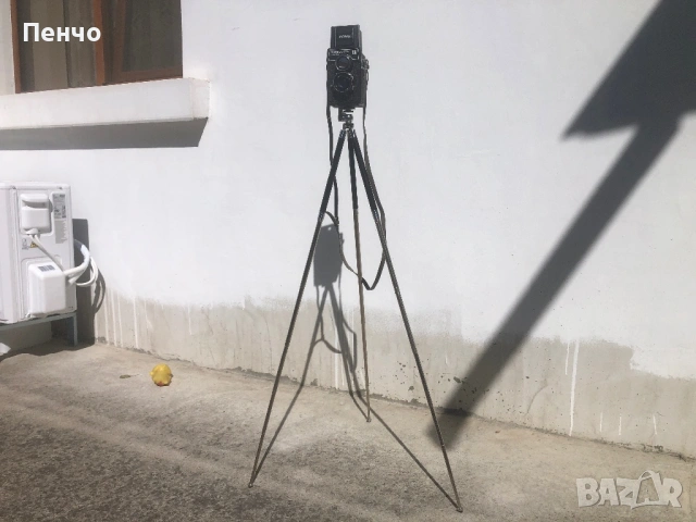 стар фотоапарат "LUBITEL 166 UNIVERSAL"с трипод /тринога/, снимка 5 - Антикварни и старинни предмети - 54312966