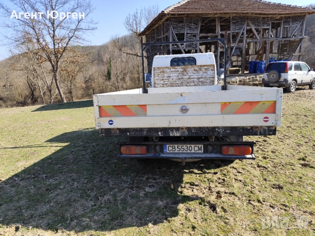 Nissan  камион бордови, категория В, снимка 9 - Бусове и автобуси - 54083826