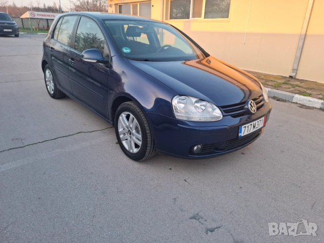 VW Golf V 1.6бензин 147000км.Доказуеми Нов Внос, снимка 3 - Автомобили и джипове - 54003766