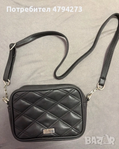 Черна чанта