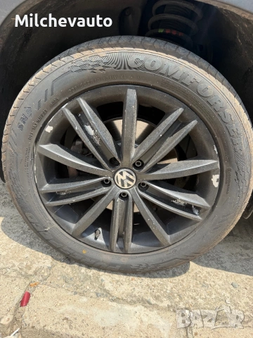Фв тигуан 2.0тди на части / vw Tiguan 2.0tdi Dsg , снимка 12 - Автомобили и джипове - 55014768