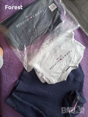 Блузи за момче Tommy Hilfiger 122 и 128 см.
