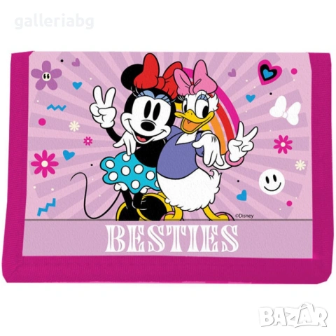 Подаръчен комплект Minnie Mouse – детско портмоне и ключодържател, в кутия, снимка 3 - Детски портмонета - 54730370