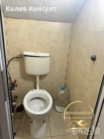 къща близнак в град Чирпан, снимка 3 - Етаж от къща - 55351732