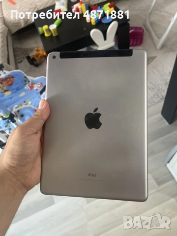 Ipad 5 space gray 32 gb, снимка 2 - Таблети - 55342007