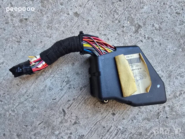Бушониера бушонно табло за Голф 4 Ауди А3 Сеат Шкода Бора VW Golf 4 Audi A3 Seat Skoda Bora, снимка 2 - Части - 55691751