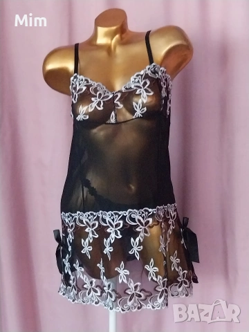 М/L Черна нощница с бяла бродерия 