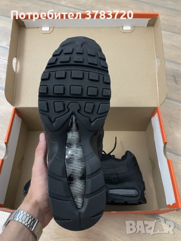 Оригинални маратонки Nike Air Max 95 Big Bubble (номер 43), снимка 5 - Маратонки - 55162353