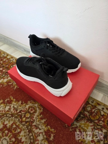 Продавам маратонки Hummel, снимка 3 - Маратонки - 55232134