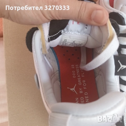 Дамски маратонки Nike Air , снимка 9 - Маратонки - 54179703