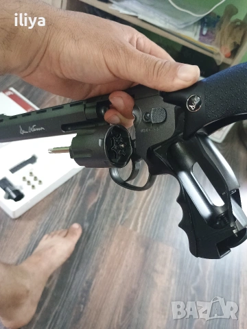 Dan Wesson 8 revolver, снимка 3 - Въздушно оръжие - 55120740