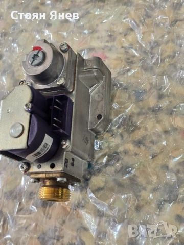 Клапан за газ  Honeywell VK8115V, снимка 2 - Други машини и части - 54164624