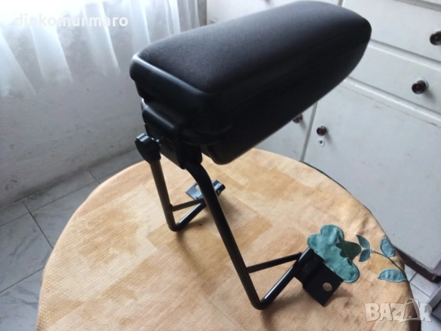 Подлакътник за Mitsubishi Colt, снимка 3 - Аксесоари и консумативи - 54399988