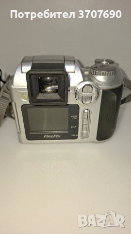 Fujifilm FinePix S3000 – Ретро дигитален фотоапарат, снимка 3 - Фотоапарати - 54575721
