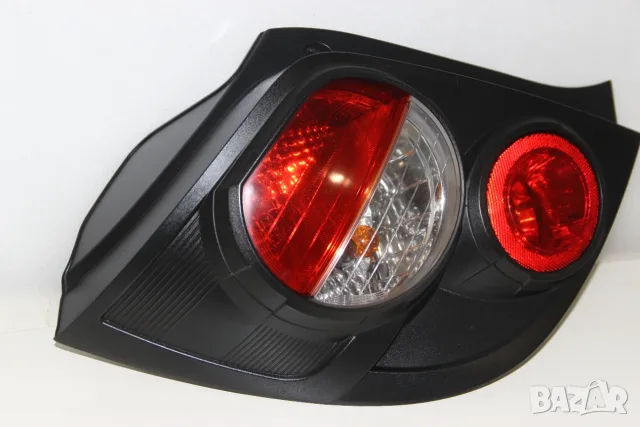 Ляв стоп Chevrolet Aveo T300 хечбек (2011-2015г.) 95470358, снимка 3 - Части - 55515644