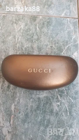 Дамски слънчеви очила Gucci с калъф, снимка 2 - Слънчеви и диоптрични очила - 55451599