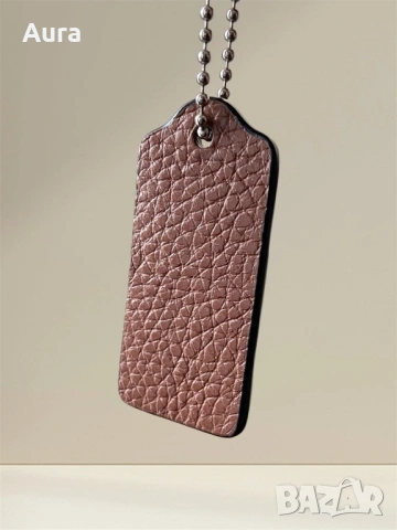 Authentic Coach Leather Hangtag Bag Charm Brown Pebbled Leather, снимка 2 - Чанти - 52554860