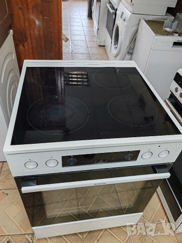 Свободно стояща печка с керамичен плот Gorenje с 2 години гаранция! , снимка 2 - Печки, фурни - 55159383