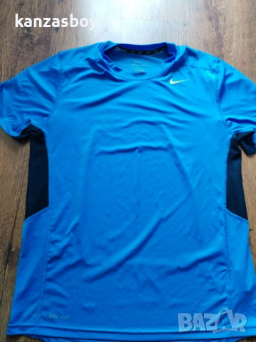 Nike Dri-Fit - страхотна мъжка тениска М , снимка 4 - Тениски - 54429973