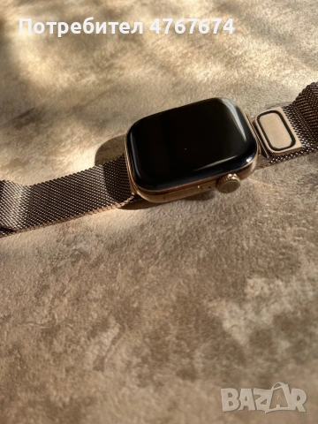 Apple Watch Series 10 GPS + Cellular 42 mm – Gold Titanium с Milanese Loop каишка, снимка 7 - Смарт гривни - 54932144
