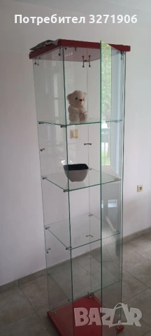 Стъклен шкаф витрина, снимка 3 - Секции и витрини - 54751253