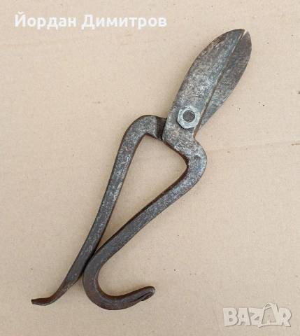 Стара кована ножица 