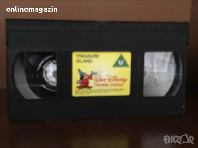 Видеокасета “ Treasure Island - Островът на Искушенията “ VHS, снимка 5 - Други жанрове - 55193944