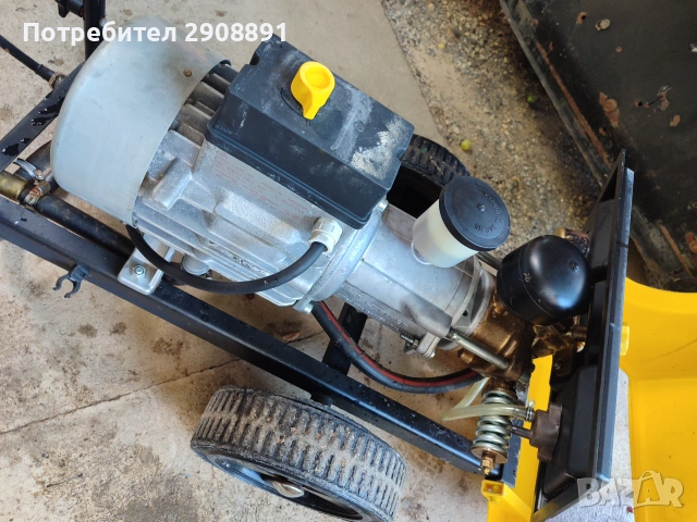 Професионална водоструйка karcher hd 1000 sei - er, снимка 6 - Градинска техника - 55024315