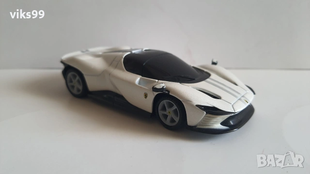 Bburago Shell Racing Ferrari Bluetooth - Мащаб 1:41, снимка 8 - Колекции - 50504534