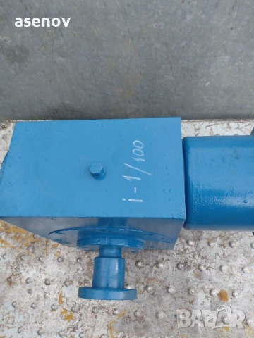 червячен редуктор, снимка 3 - Електродвигатели - 54362603