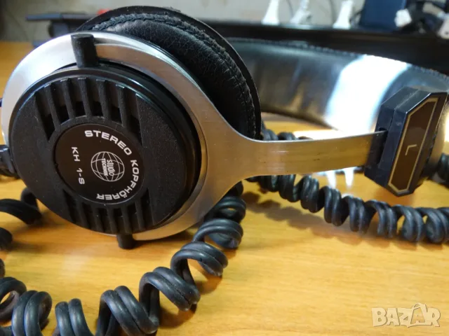 Studio Technik KH 1-S ..., снимка 6 - Слушалки и портативни колонки - 55671338