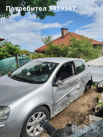 Golf 5 1,6 fsi на части, снимка 3 - Автомобили и джипове - 54665408