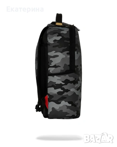 Sprayground Spray Split Night Camo, 125 €, снимка 5 - Раници - 54627223