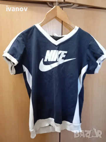 Дамско горнище Nike размер М , снимка 2 - Спортни екипи - 55449325